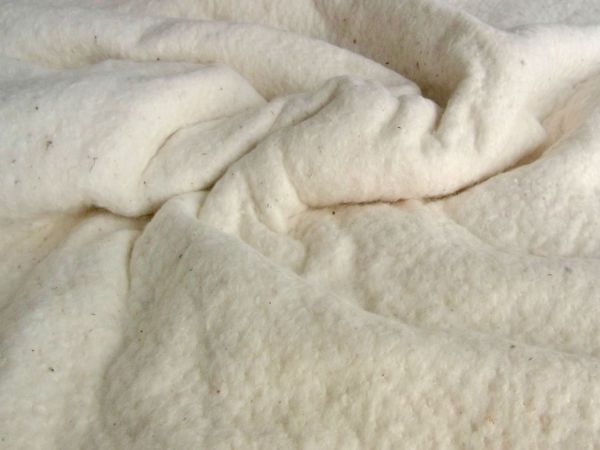 Bio-Baumwollvlies dick, 330 g/m² Rest ca 0,3 m